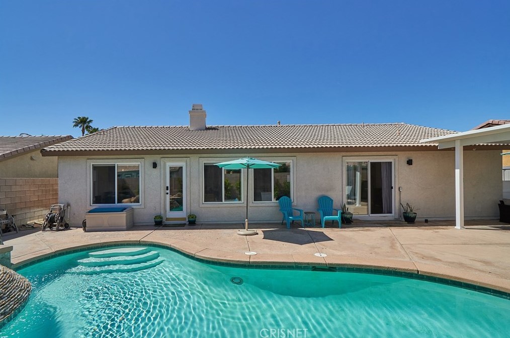 45540 Coldbrook Ln, La Quinta CA  92253-4182 exterior