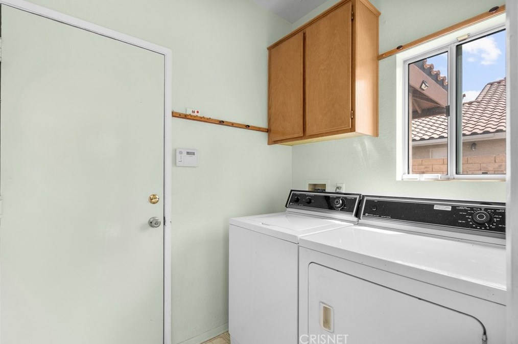 39909 Tesoro Ln, Palmdale CA  93551-4860 exterior