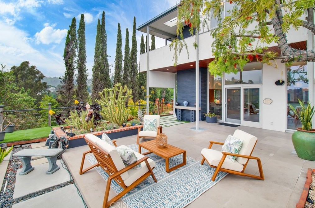 10225 Scenario Ln, Los Angeles CA  90077-2411 exterior