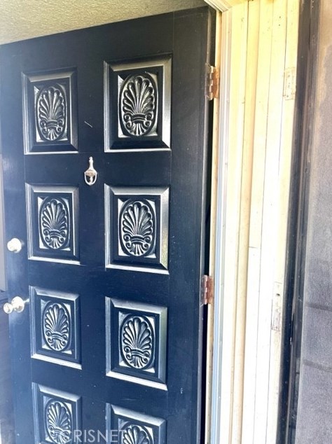12736 Montford St, Los Angeles CA  91331-1116 exterior