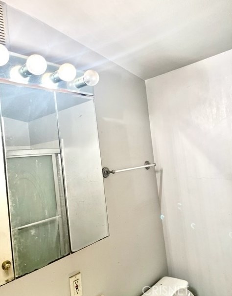 12736 Montford St, Los Angeles CA  91331-1116 exterior