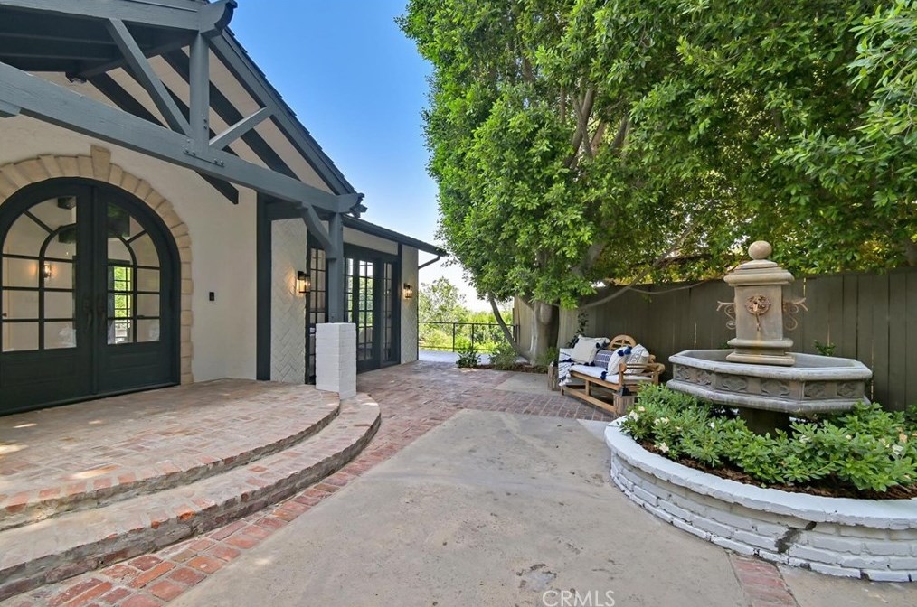 4919 Matula Dr, Los Angeles CA  exterior