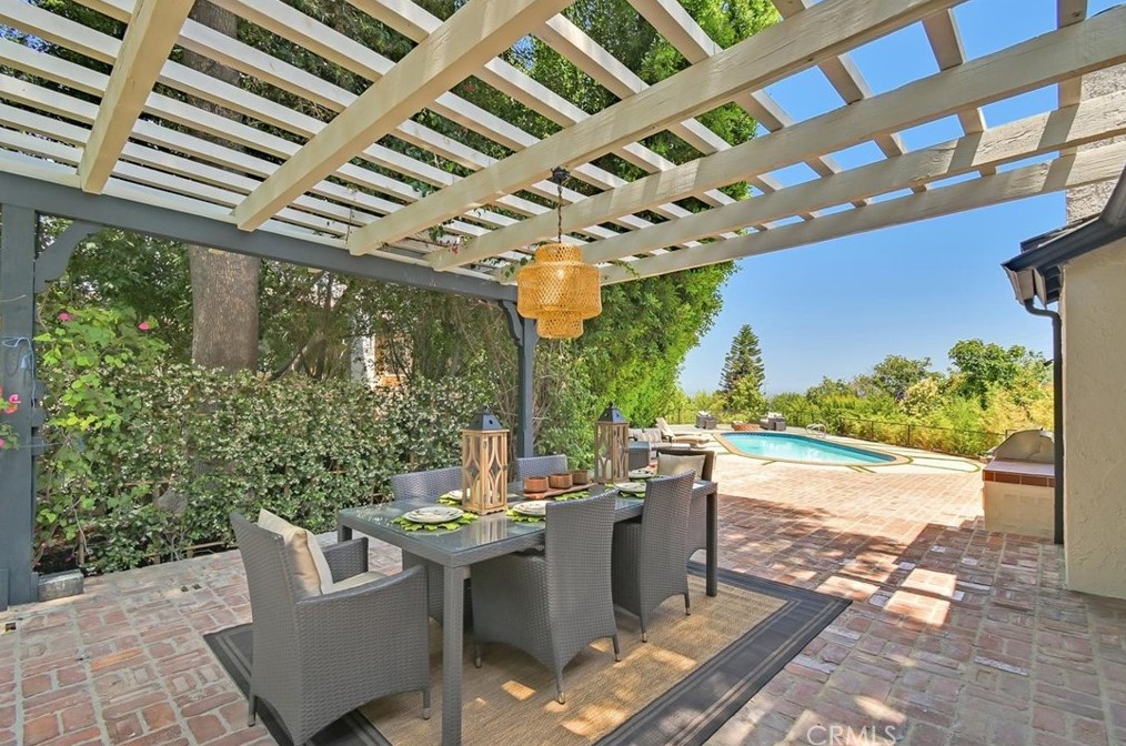 4919 Matula Dr, Los Angeles CA  exterior