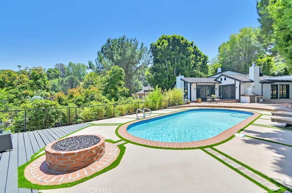 4919 Matula Dr, Los Angeles CA  exterior