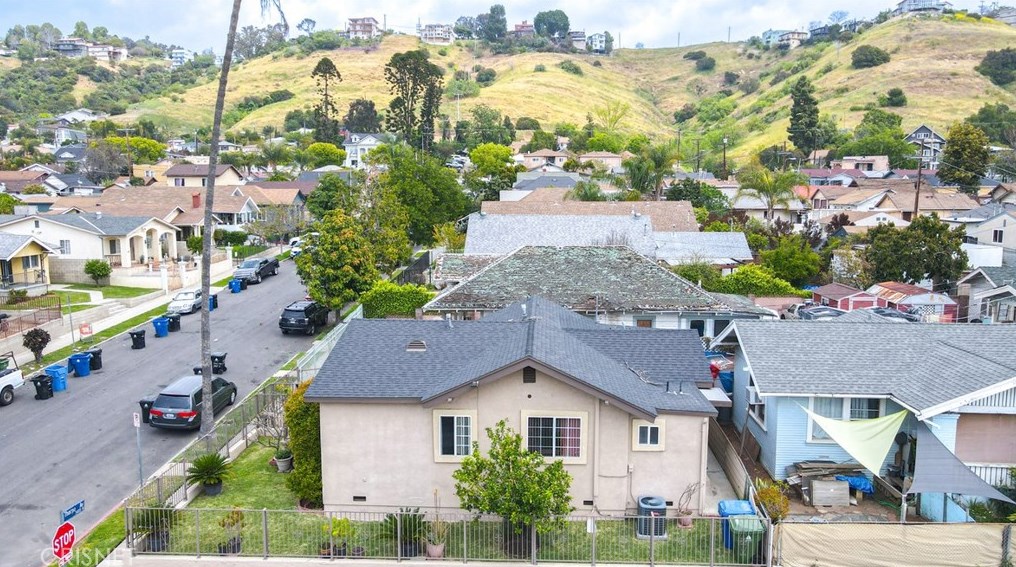 3400 Thorpe Ave, Los Angeles CA  90065-1648 exterior
