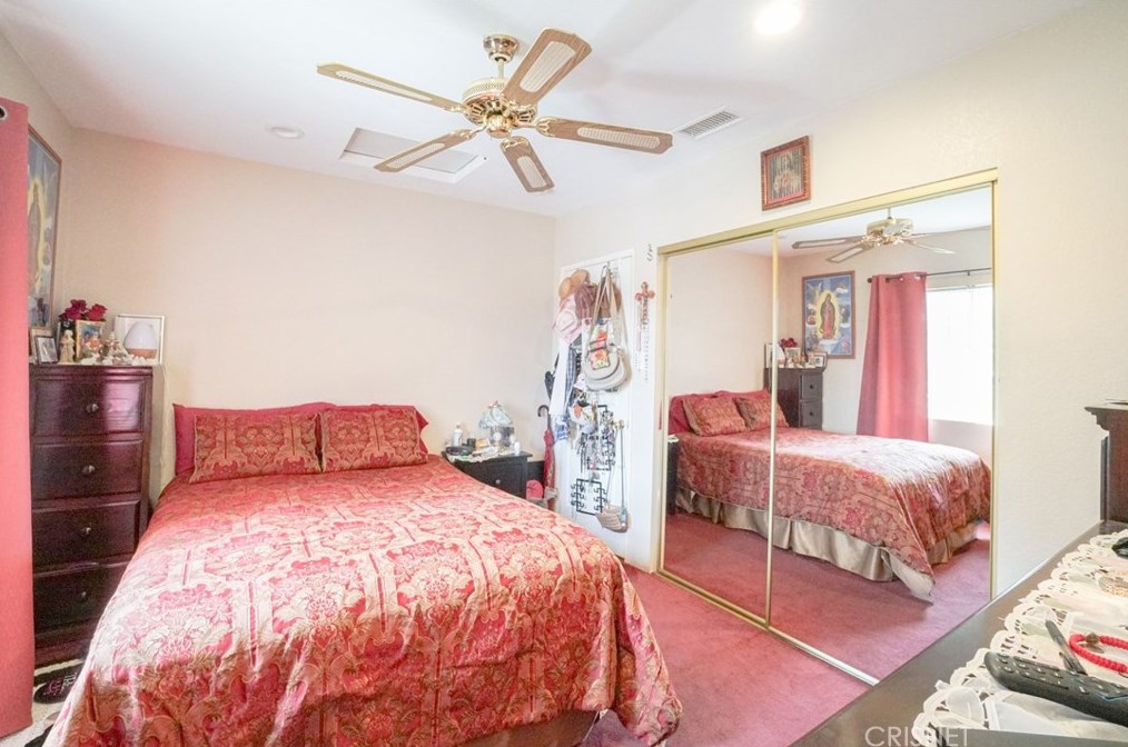 3400 Thorpe Ave, Los Angeles CA  90065-1648 exterior