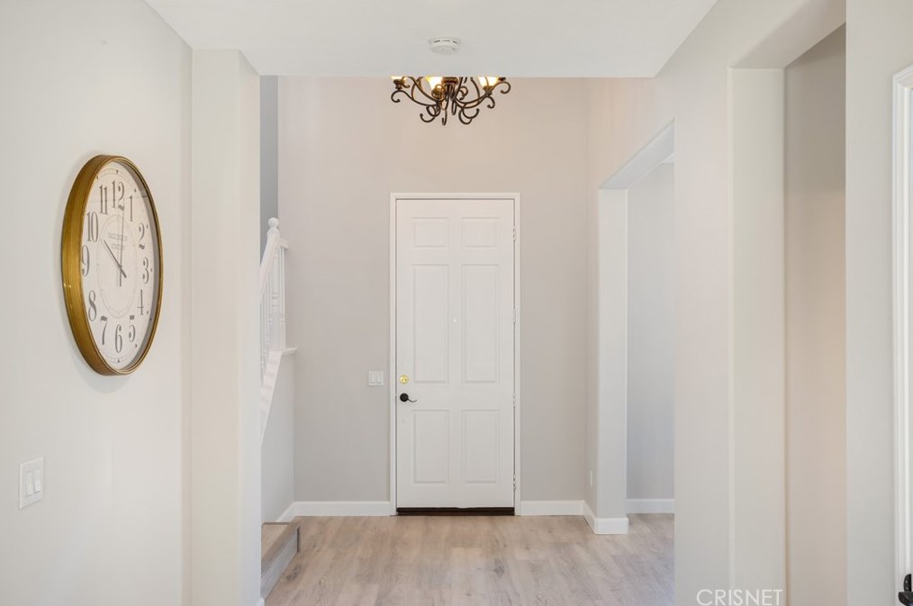 33593 Nandina Ln, Murrieta CA  92563-3401 exterior