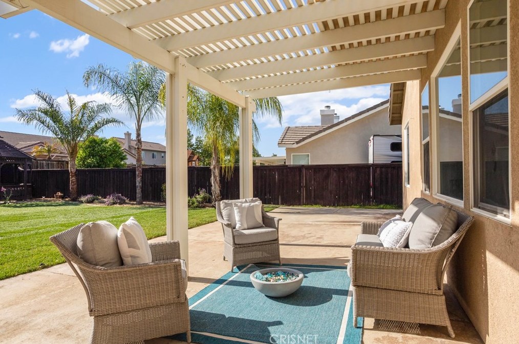 33593 Nandina Ln, Murrieta CA  92563-3401 exterior