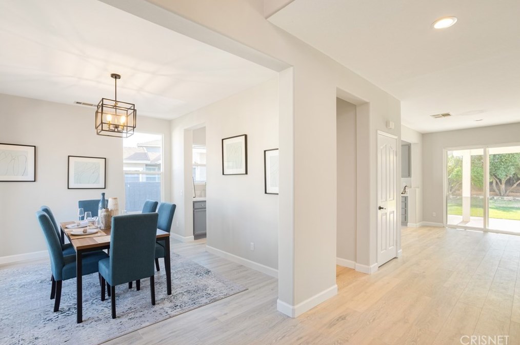 33593 Nandina Ln, Murrieta CA  92563-3401 exterior