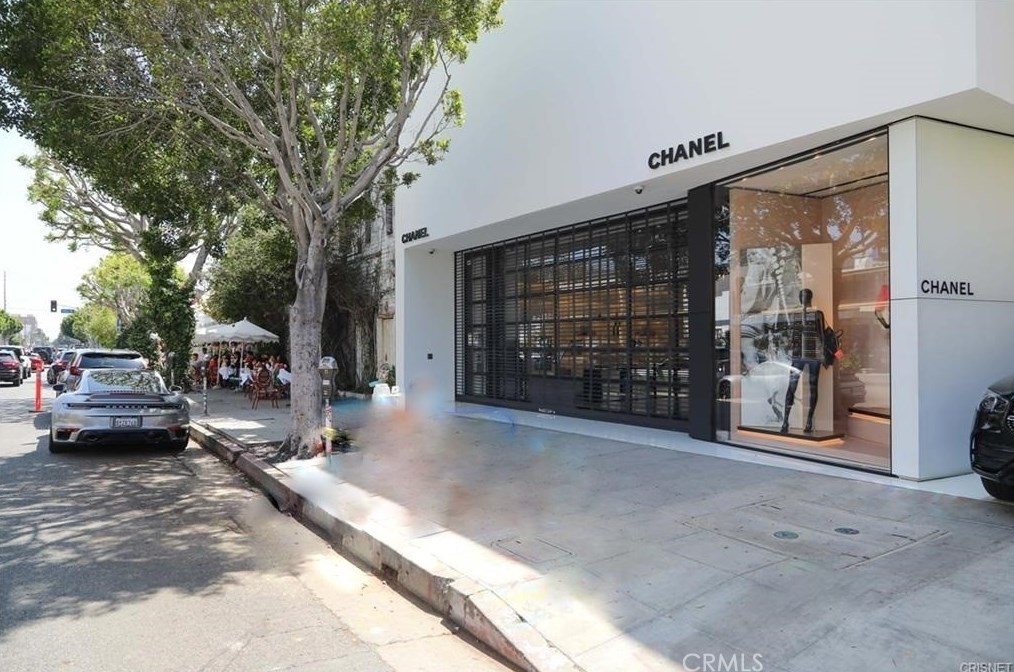 811 Bedford St, Los Angeles CA  90035-1824 exterior