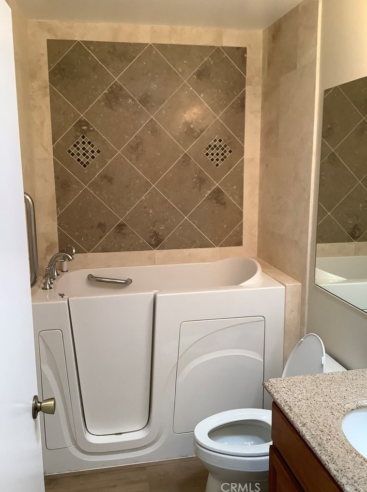 17222 Village 17, Camarillo CA  93012-7404 exterior