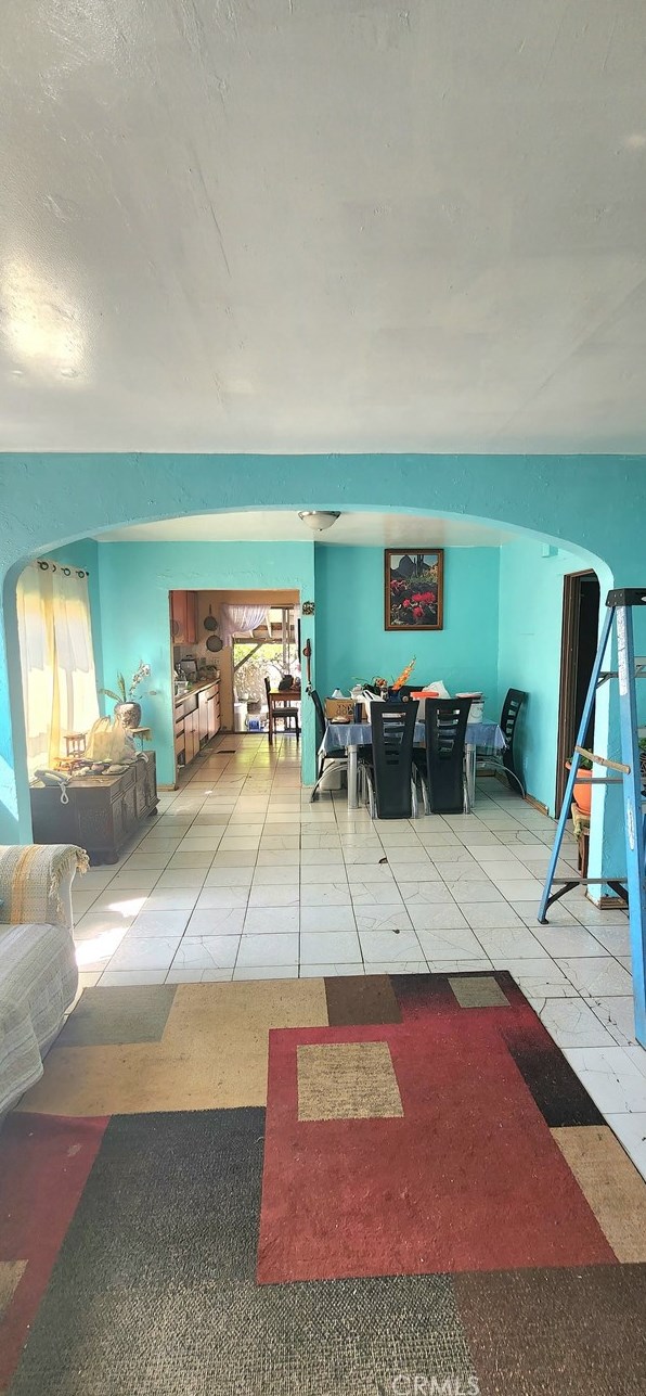 11171 De Haven Ave, Los Angeles CA  91331-1961 exterior