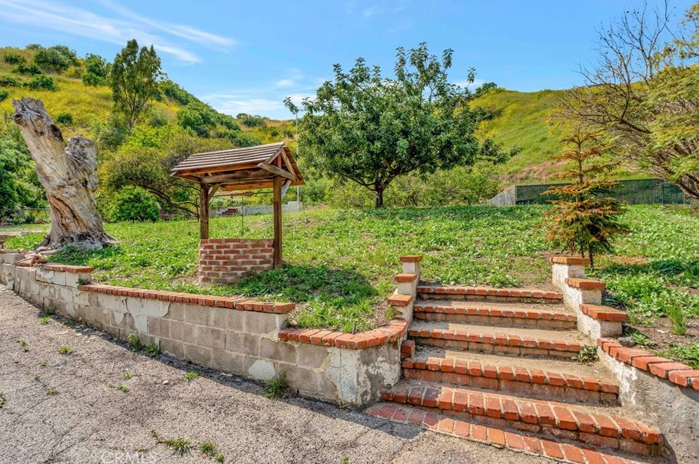 6751 Carbon Canyon Rd, Brea, CA 92823