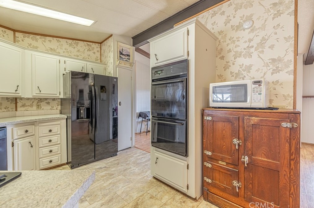 33141 Listie Ave, Acton CA  93510-1411 exterior