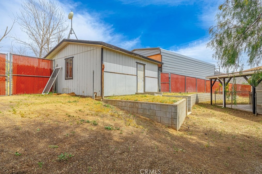 33141 Listie Ave, Acton CA  93510-1411 exterior