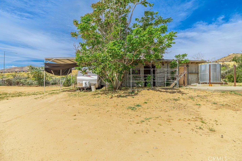 33141 Listie Ave, Acton CA  93510-1411 exterior