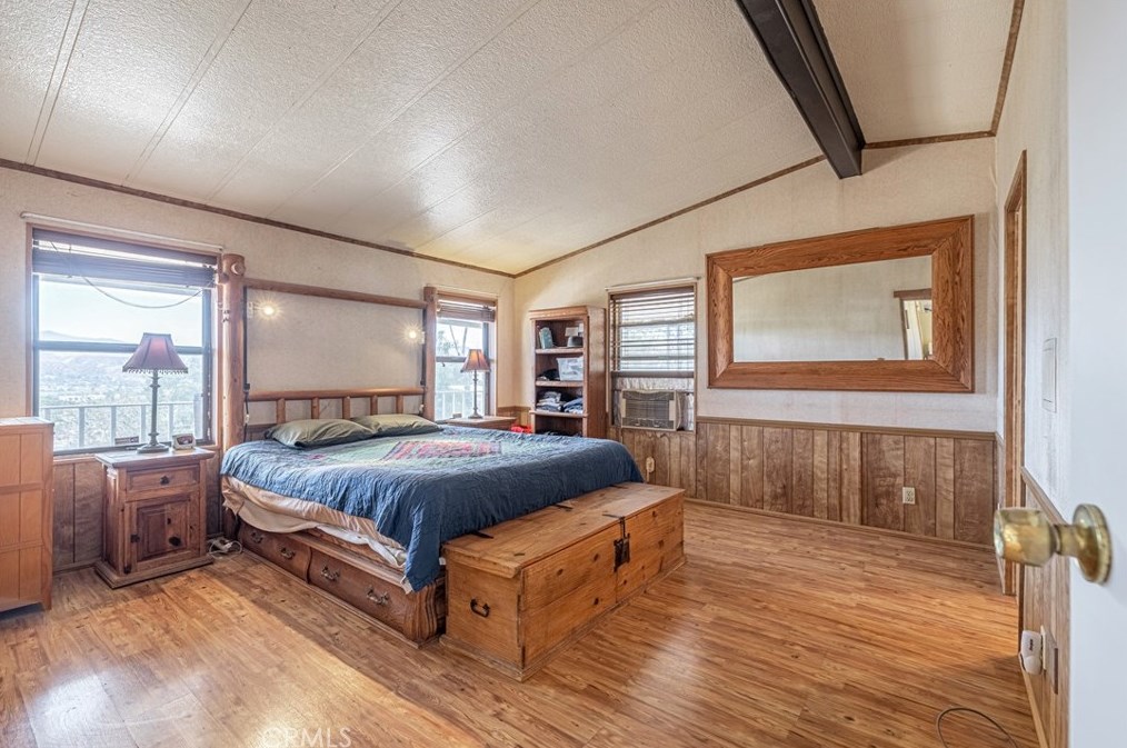 33141 Listie Ave, Acton CA  93510-1411 exterior