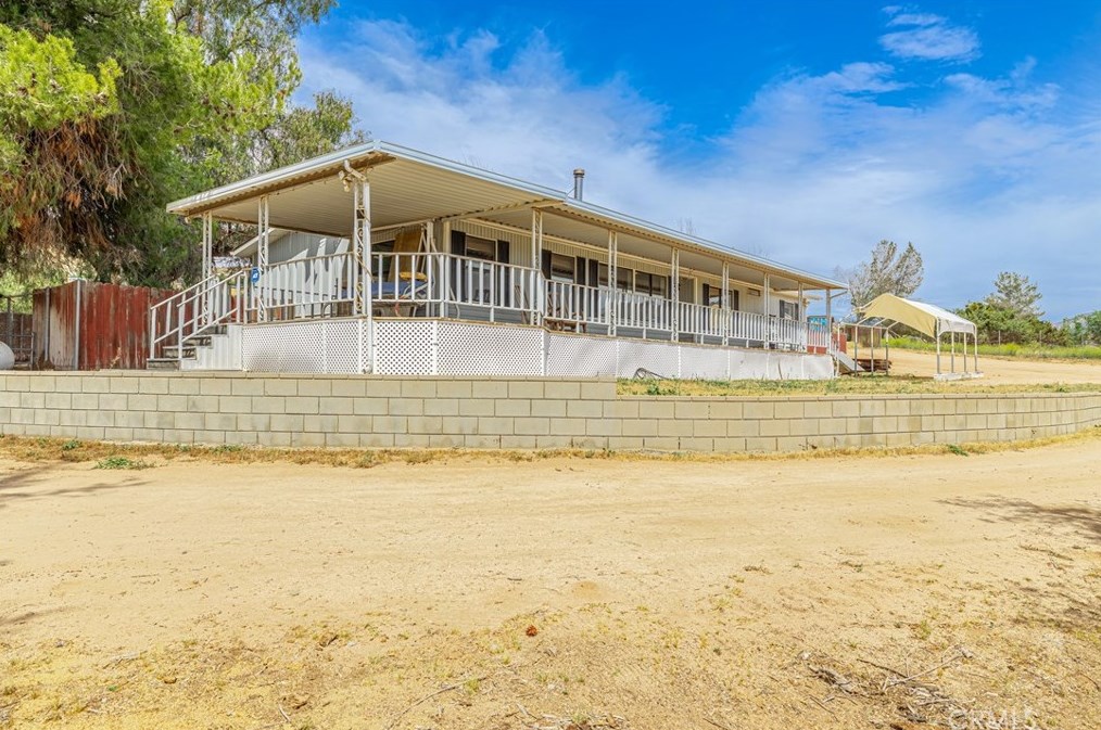 33141 Listie Ave, Acton CA  93510-1411 exterior