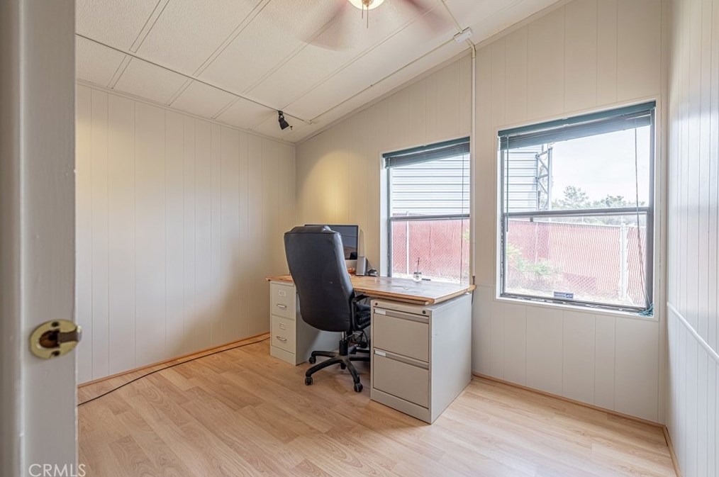 33141 Listie Ave, Acton CA  93510-1411 exterior