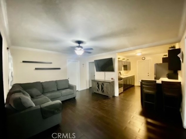 12508 Correnti St, Los Angeles CA  91331-2119 exterior