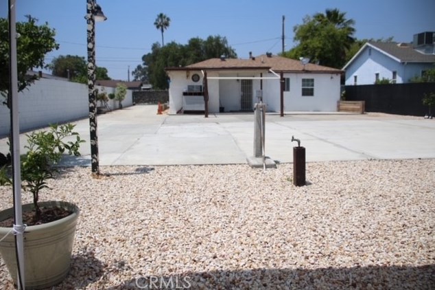 12508 Correnti St, Los Angeles CA  91331-2119 exterior