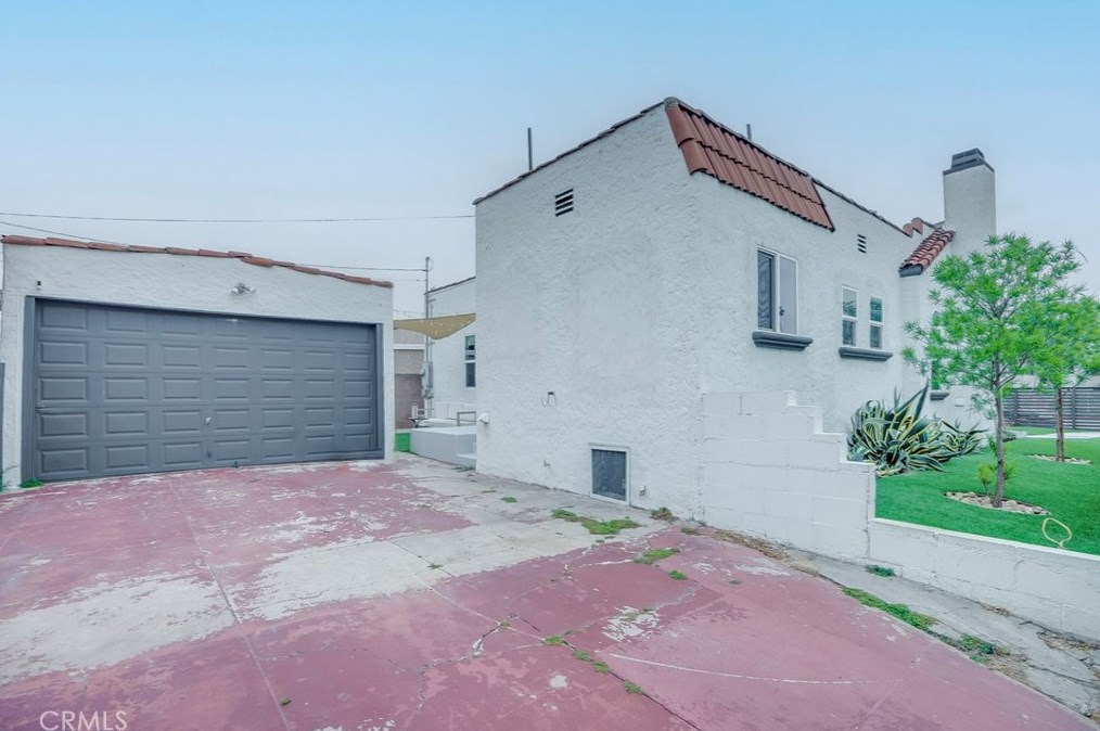 1459 84th St, Los Angeles CA  90047-3107 exterior
