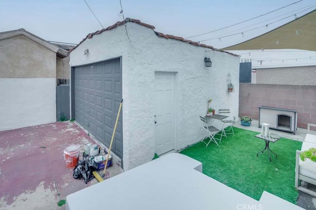 1459 84th St, Los Angeles CA  90047-3107 exterior
