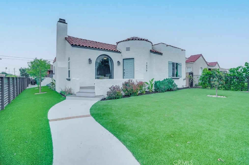 1459 84th St, Los Angeles CA  90047-3107 exterior