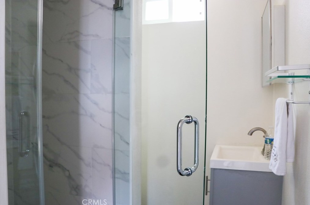 1673 33rd St, Los Angeles CA  90011-2248 exterior