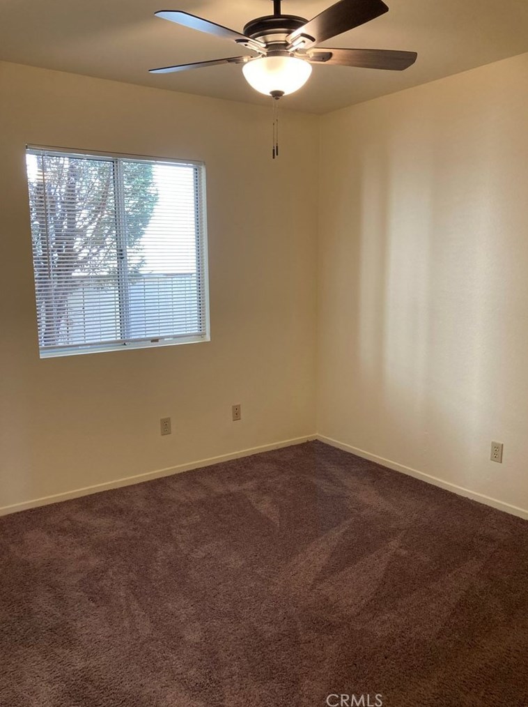 5440 Riviera Ave, Banning CA  92220-5200 exterior