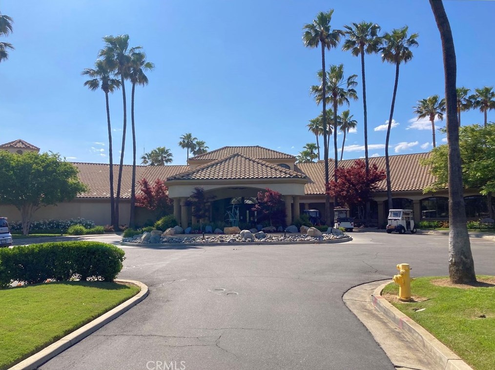 5440 Riviera Ave, Banning CA  92220-5200 exterior