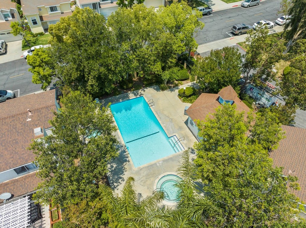 11339 Dronfield Ave, Los Angeles CA  91331-1060 exterior