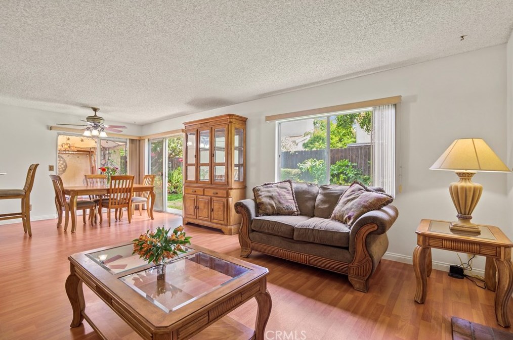 11339 Dronfield Ave, Los Angeles CA  91331-1404 exterior