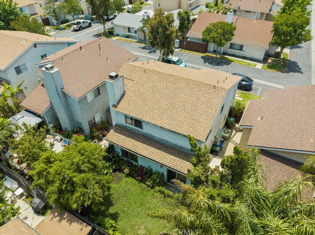 11339 Dronfield Ave, Los Angeles CA  91331-1060 exterior