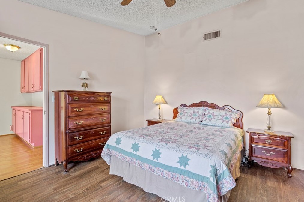 11339 Dronfield Ave, Los Angeles CA  91331-1060 exterior