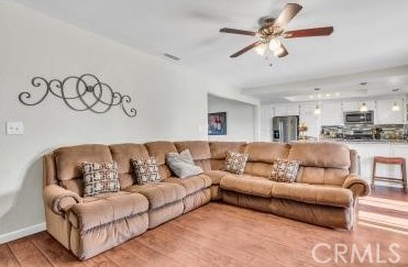 11562 1st Ave, Hesperia CA  92345-2163 exterior