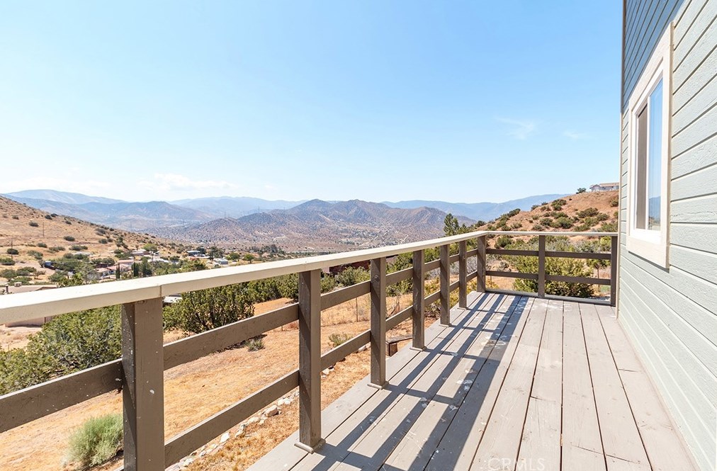 33870 San Gabriel Ave, Acton CA  93510-1461 exterior