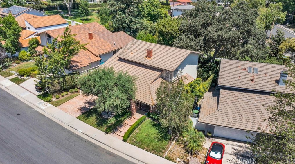 4338 Deerpark Ct, Thousand Oaks CA 91361-4512 exterior