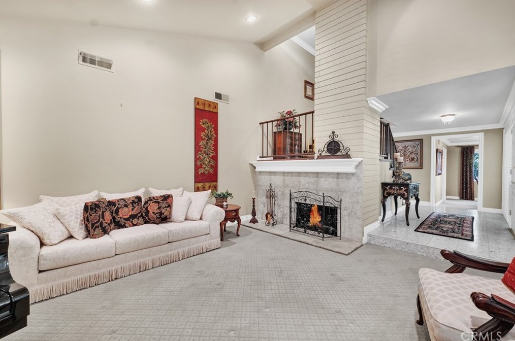 4338 Deerpark Ct, Thousand Oaks CA 91361-4512 exterior