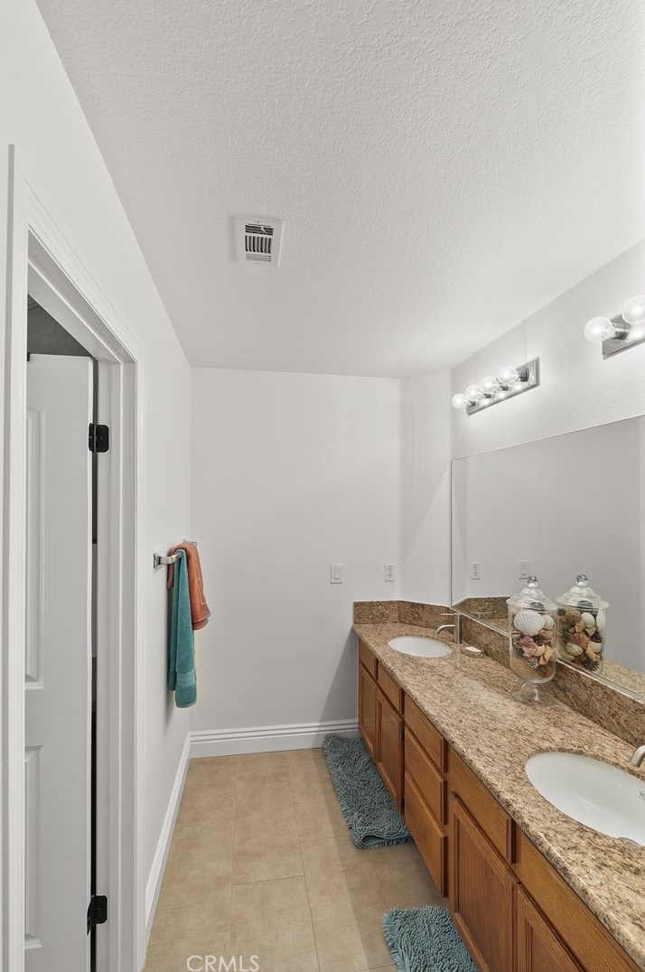 34561 Aspen St, Acton CA  93510-2803 exterior