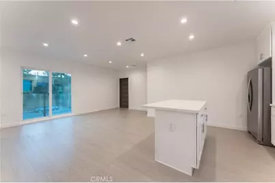 6845 Haskell Avenue, Lake Balboa, CA 91406 - Photo 11