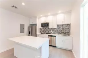 6845 Haskell Ave, Lake Balboa, CA 91406 - Photo 19