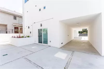 6845 Haskell Avenue, Lake Balboa, CA 91406 - Photo 7