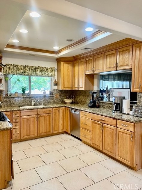 970 Newbury Rd, Thousand Oaks CA 91320-6434 exterior