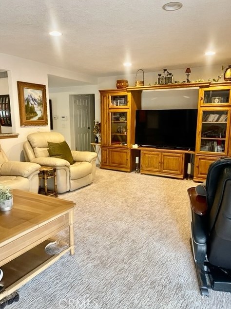 970 Newbury Rd, Thousand Oaks CA 91320-6434 exterior