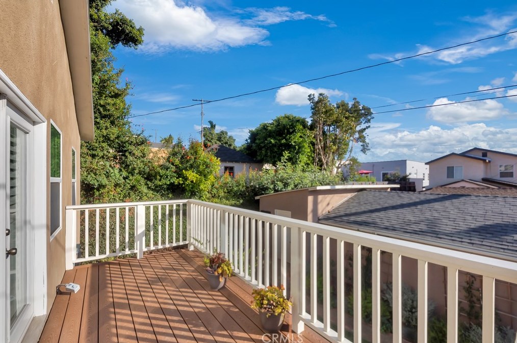 4344 59th Pl, Los Angeles CA  90043-3425 exterior