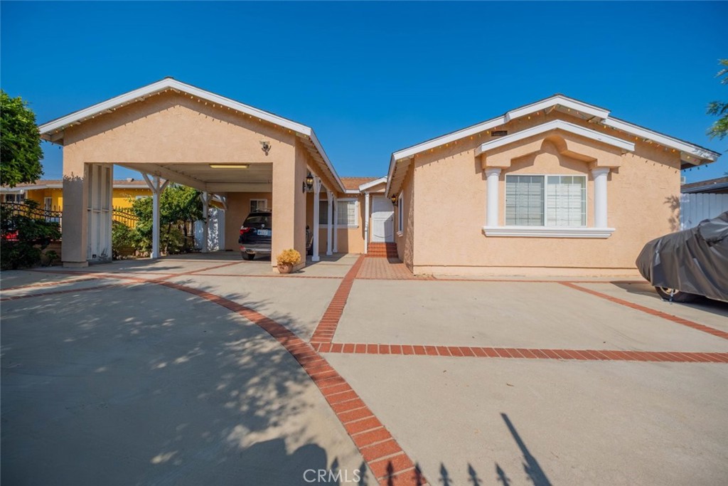 11750 Glencrest Dr, San Fernando, CA 91340 MLS SR23182428 Coldwell