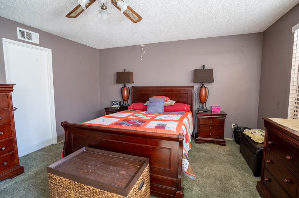 10724 De Haven Ave, Los Angeles CA  91331-2007 exterior