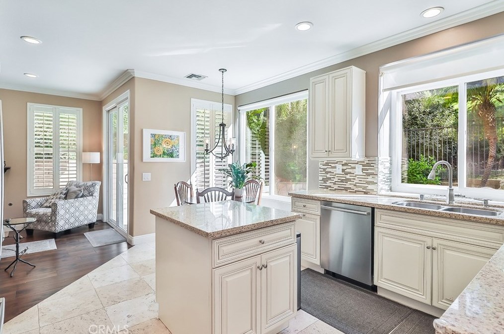 358 Anzio Way, Calabasas CA  91377-4851 exterior