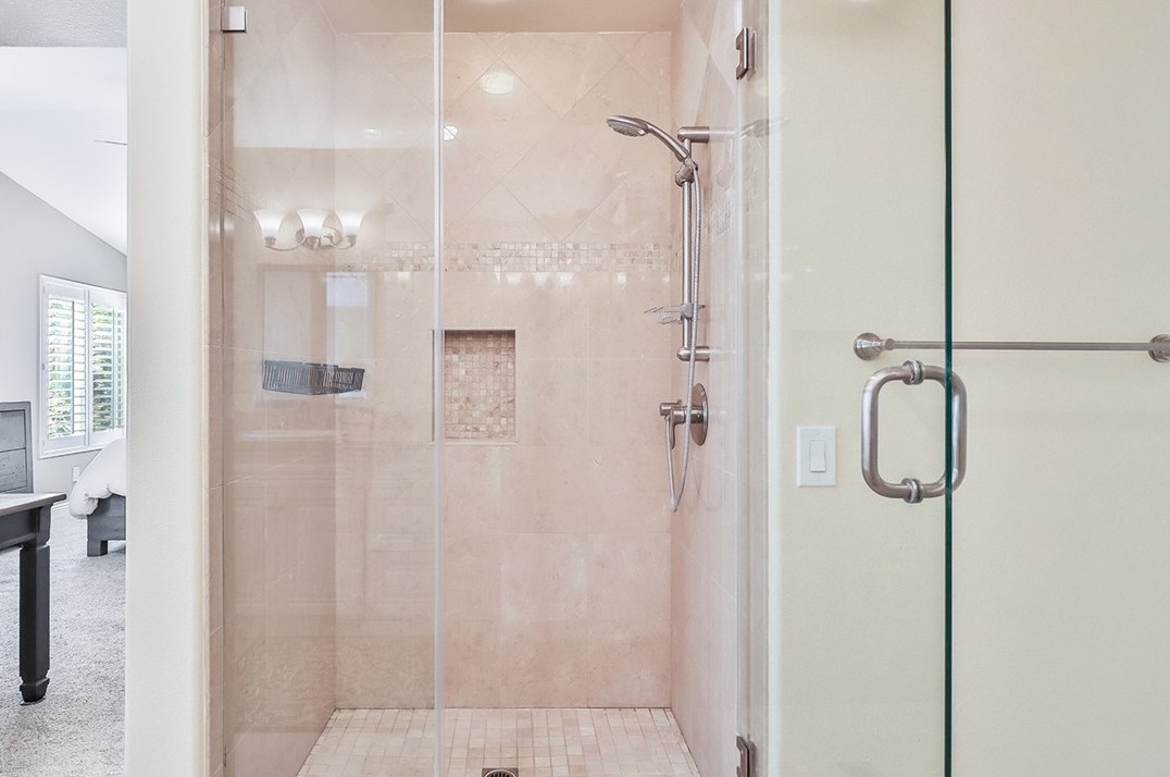 358 Anzio Way, Calabasas CA  91377-4851 exterior